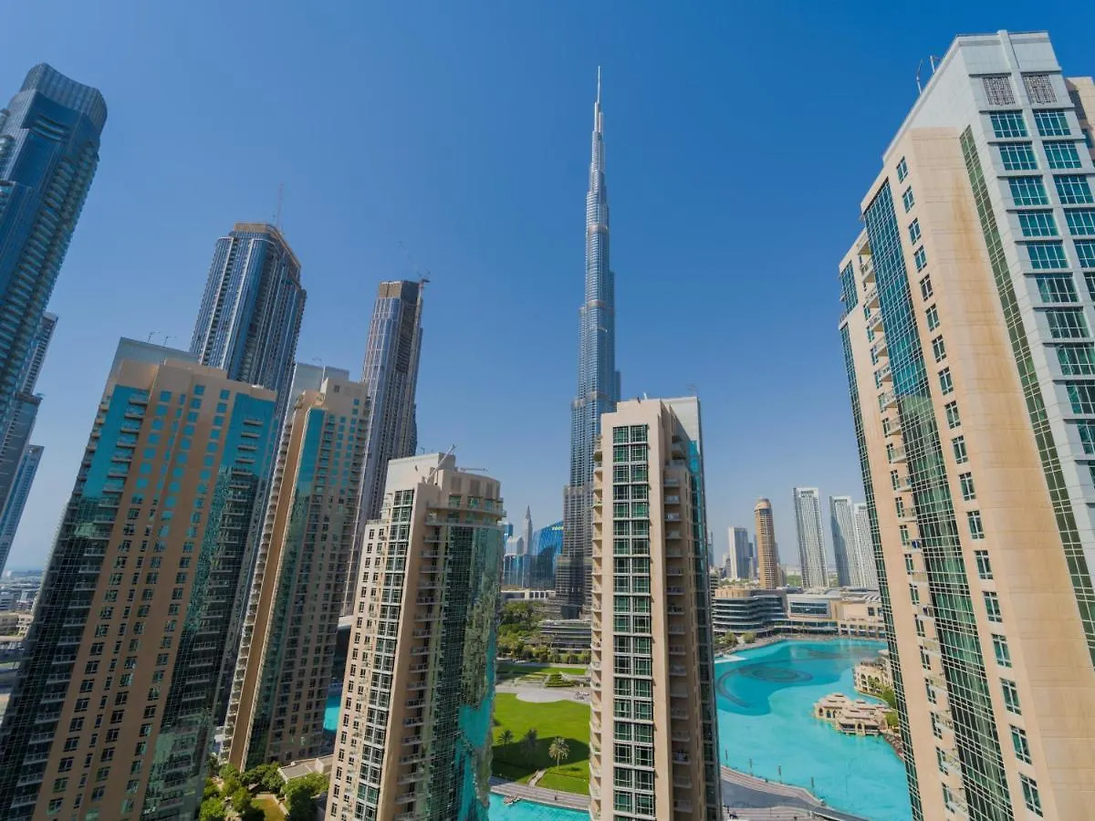 2002 Boulevard Central Dubai 0*,